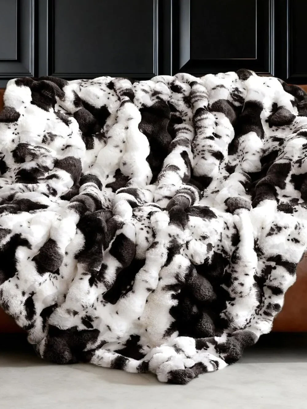 Ultra Plush Bubble Faux Rabbit Fur Blanket – 950GSM Thick Fluffy Throw Blanket f